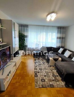 *** Stilvoll kernsanierte 4,5 Zimmer-Wohnung mit sonnigem Balkon in ruhiger Lage*** - Ulm