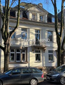 Moderne 3-Zimmerwohnung mit Balkon in historischer Stadtvilla von MG-Wickrath - Mönchengladbach