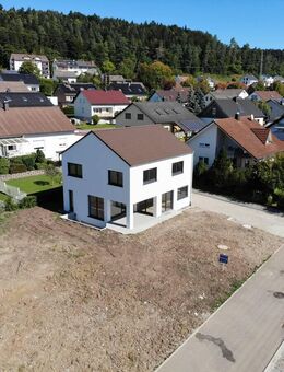 Neubau Erstbezug in sonniger, ruhiger Lage von Rottweil-Neufra! - Rottweil