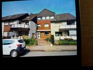 Attraktive, vermietete 2-Zimmer-DG-Wohnung mit großem Balkon in ruhiger & zentraler Lage von Dissen! - Dissen (Teutoburger Wald)