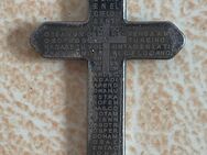 Jesus Kreuz gefunden in eine Berg im Irak Shingal - Wegberg