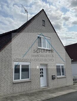 Zweifamilienhaus in zentraler Lage von Bassum zu verkaufen - Bassum