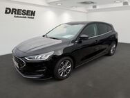 Ford Focus, Titanium Automatik Sitz-&, Jahr 2023 - Neuss