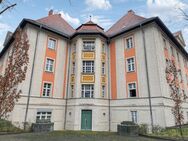 Vermietete 2-Zimmer-Wohnung im historischen Dahlem Palais in Berlin Dahlem zur Kapitalanlage - Berlin