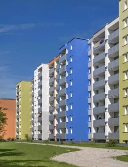 2-Zimmer-Wohnung in Düsseldorf Hassels - Düsseldorf