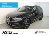 VW Tiguan, 2.0 TDI 7 Life, Jahr 2022 - Olching