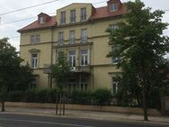 Sonnig und Hell ! Sehr schöne und großzügige 4,5 Zimmer-DG-Wohnung im Preußischen Viertel zu vermieten ! - Dresden