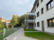 Geräumige 3-Zimmer Wohnung im EG -großer Balkon, Tiefgaragenstellplatz - Reischach