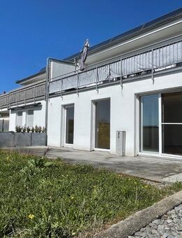 Wohnen im Grünen: Helle Erdgeschosswohnung mit ca. 20 qmTerrasse und Garten. - Stockach