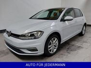 VW Golf VII Lim. Comfortline*Navi*PDC*SHZ*Klimaaut. - Bonn