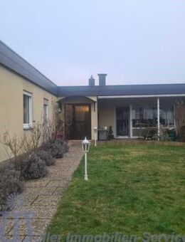 Gepflegter Winkelbungalow in schöner Ortsrandlage von Homburg - Homburg