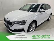 Skoda Scala, Style Vorb elektr Heckkl Induktiv Laden Ladeboden vo hi hi vo VZE Digi SpurAssist Sunset 4xEFH Armlehne Connect Metallic, Jahr 2024 - Beilngries