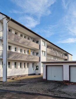 Sanierte Wohnung nebst Balkon und Duschbad - Kamen