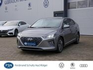 Hyundai IONIQ, 1.6 Style Plug-In Hybrid, Jahr 2021 - Rostock