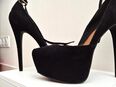 Plateau High Heels in Größe 39 schwarzes Velourleder in 45768