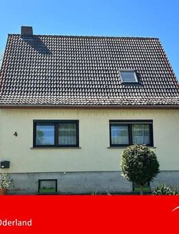 Einzugsbereit mit viel Nebengelass - Neutrebbin