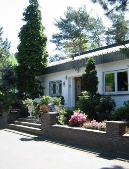1-2 Familienhaus mit Top-Ausstattung 3 Bäder ruhiger Lage Garten Garage Carport schöne Außenanlage - Rheinbreitbach