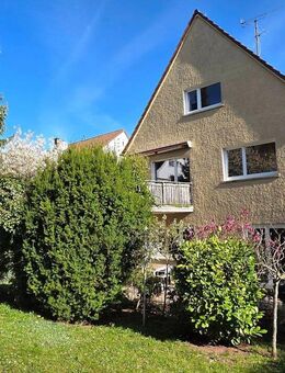 attraktives Zweifamilienwohnhaus in ruhiger Wohnlage - Stuttgart
