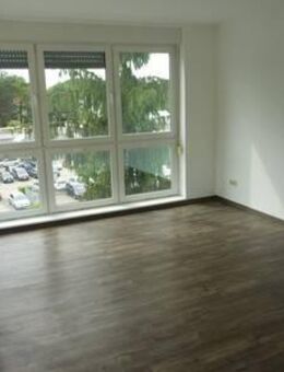 --- Wohnung mit individuellen Räumen --- - Weißenfels