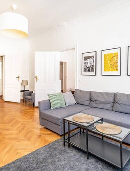 3-Zimmerwohnung in Top Lage: Stuck, Dielenboden und Balkon! Jetzt provisionsfrei und bezugsfertig! - Berlin