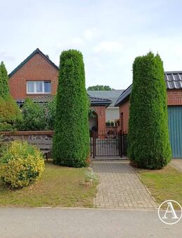 Sanierte Doppelhaushälfte mit viel Platz und schönem Garten in Pinnow (Prignitz) - Karstädt (Brandenburg)