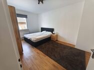 Geräumige 2 Zimmer Wohnung mit Balkon in Köln Langel - Köln