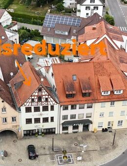 Mehrfamilienhaus mit Büro-/Ladenfläche im Herzen von Meßkirch - attraktives Renditeobjekt mit Potenzial - Meßkirch