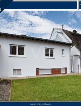 Modernisiertes Wohnhaus mit Garage und großem Garten - Höheinöd