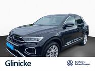 VW T-Roc, 1.5 TSI Style, Jahr 2023 - Kassel