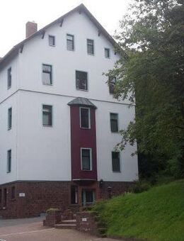 Zentral gelegene 2-Zimmer-Wohnung am Kurpark - Friedrichroda