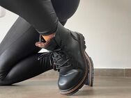 Stiefelzeit !! Getragene Stiefel Stiefeletten Regenschuhe Overknees - Mainz