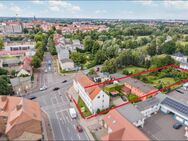 Mehrfamilienhaus mit Hinterhaus und Garten in der Nähe vom Schlossgarten in Güstrow - Güstrow