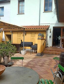 ATTRAKTIVES MEHRFAMILIENHAUS IN BELIEBTER LAGE, ALLEINAUFTRAG - Penkun