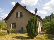 Einfamilienhaus auf großem Grundstück in Neuenhagen, voll unterkellert, Garage, HANDWERKERHAUS - Neuenhagen (Berlin)