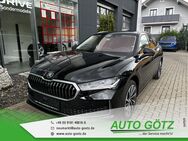 Skoda Superb, Combi VZE Digi elektr Heckkl BlindSpot SitzlÃftung vo hi LichtAssist SpurAssist Connect Sunset 4xEFH Ladeboden beheiz Frontscheibe Armlehne Metallic, Jahr 2022 - Beilngries