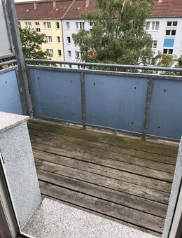 Sehr schöne 4-R-Wohnung im 2.OG ca.72,11 m2 in Möckern mit BLK. zu vermieten . - Möckern (Sachsen-Anhalt)