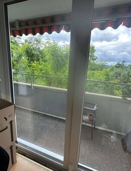 Sbr.- Eschberg * schicke sonnige 4 ZKB * Balkon * Weitsicht - Saarbrücken