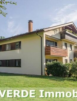 Helle, ruhig gelegene Wohnung mit Südbalkon und Weitblick - Bad Liebenzell