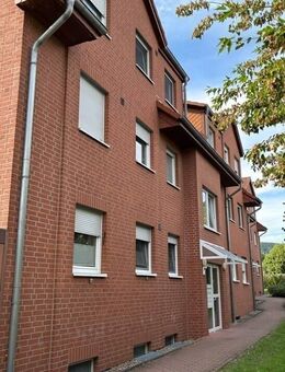 Modern in ruhiger Lage und schönem Ausblick - Springe