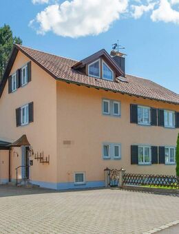 Top gepflegtes Zweifamilienhaus mit Traumgarten in ruhiger Lage von Isny - Isny (Allgäu)