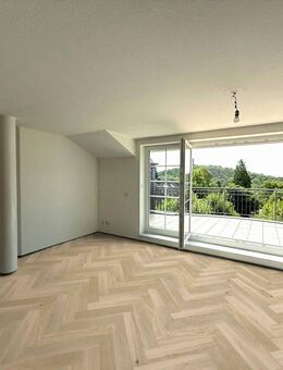 Ihre neue 4 Zi. Penthousewohnung mit einmaligem Ausblick in bester Lage. - Königstein (Taunus)