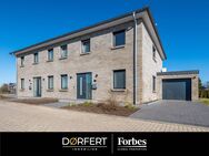 Moderne Doppelhaushälfte mit durchdachter Ausstattung und hoher Energieeffizienz in Schneverdingen - Schneverdingen