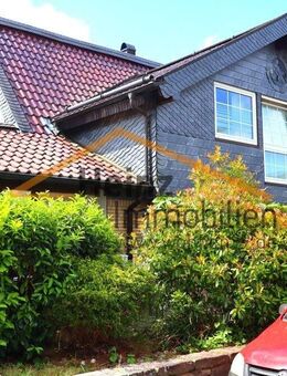 Modernisiertes Mehrfamilienhaus mit 4 Einheiten in bester Lage von Refrath!!! - Bergisch Gladbach