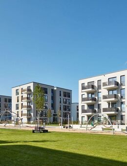 Familienoase mit Balkon in grüner Umgebung: Moderne 4 Zimmer mit zwei Bädern - Düsseldorf