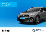 VW Touran, 1.5 TSI United AppConnect, Jahr 2021 - Gießen