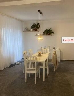 IMMOBERLIN.DE - Behagliches Ein-/Zweifamilienhaus in harmonischer Lage im Ortskern - Rehfelde