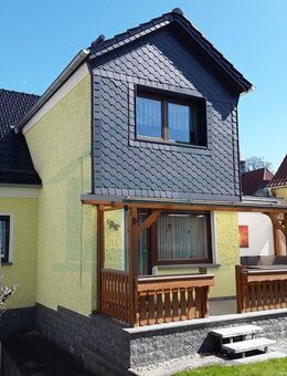 Familienfreundliches Einfamilienhaus in Ortsrandlage von Pößneck - Pößneck