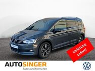 VW Touran, 2.0 TDI Highline 7-S, Jahr 2022 - Marktoberdorf