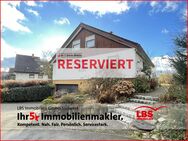Interessantes Einfamilienhaus mit ELW und Doppelgarage in ruhiger Sackgasse - Meßkirch