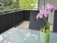 Exklusive 3-Zimmer-Wohnung mit Gartenanteil, Terrasse und Garage. - Baden-Baden Zentrum